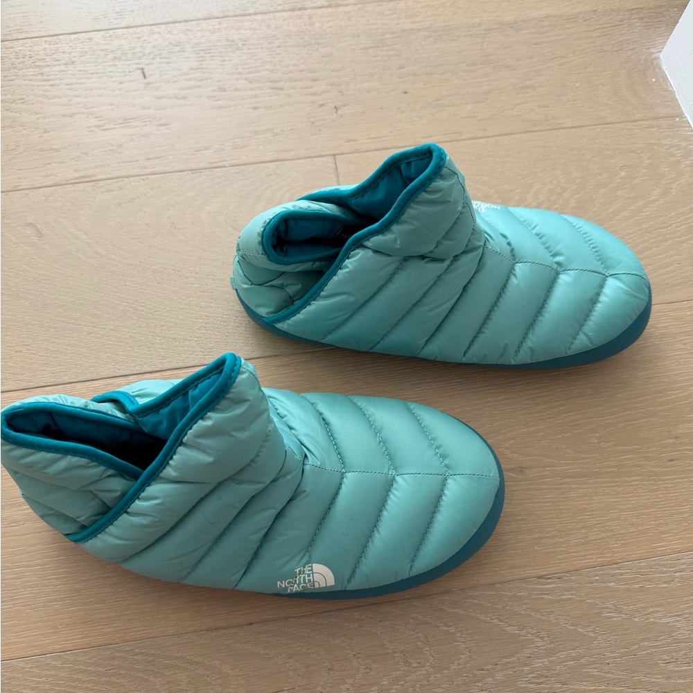 The North Face Thermoball Teal Blue Slip-On Shoe Booties 9